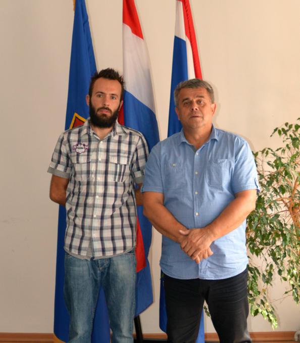 Gradonačelnik održao prijam za uspješnog novljanskog atletičara Ivana Maletića
